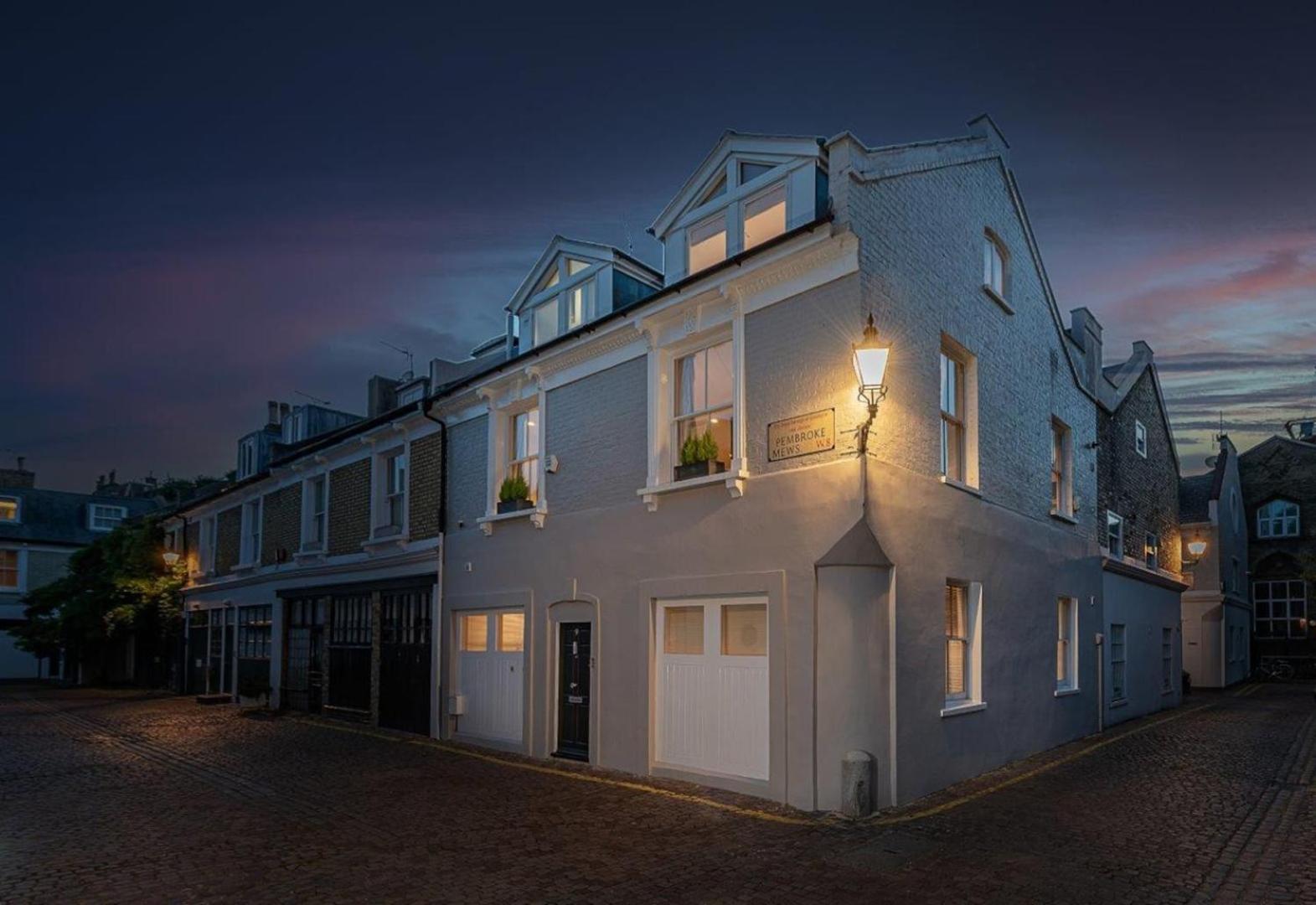 New Stunning 5bd Kensington House Ferienhaus